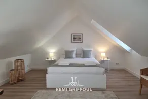 Hypolite 1 Cosy Apartment 80 meters from the Port of Honfleur 2 guest - Image 3