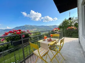 The Quiet Corner- Lake Como - Image 2