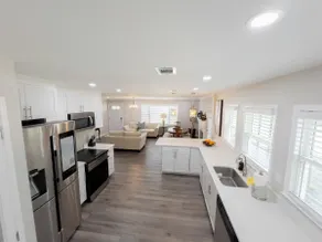 Luxury retreat-Fast Wi-Fi. Prime Location Marietta - Image 3