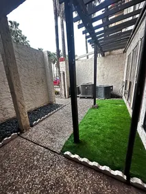 Relaxing 2BR Perfect for Business, Prime Location - Image 5