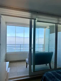 Exclusive and new oceanfront apartment - Image 3