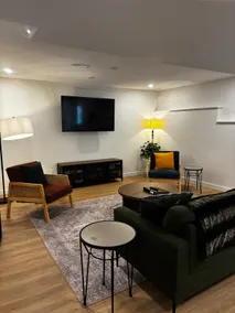 Cozy Upper Mission 2BR Suite - Image 2