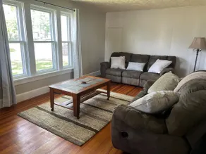 Rustic 3Bed 2Bath Home near Downtown PDC - Image 5
