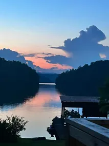 Blue Royale on Watts Bar Lake! BRING YOUR BOAT! - Image 3