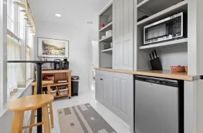 Peaceful Lincolnville Cottage - Image 3