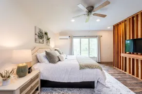 Comfortable & Charming Cottage - Image 2