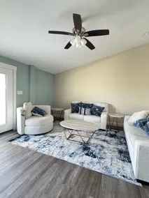 Located in Rice Tx - Image 2