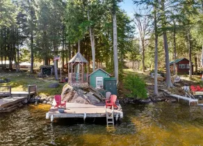 Ramblers Bears Den on 4th Lake - Image 2
