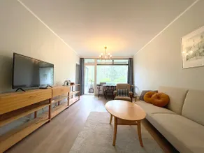 Spacious City Apartment Near Nature & Metro - Image 2