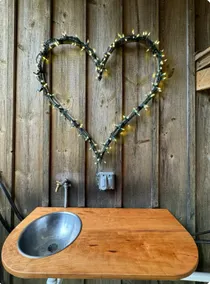Pinewood Cabin - Image 3