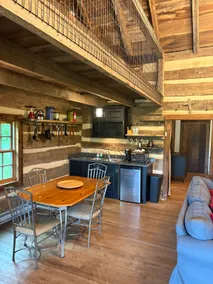 Barnwood Cabin - 172 acre natural wonder - Image 5