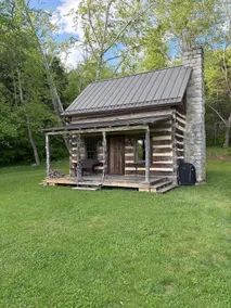Barnwood Cabin - 172 acre natural wonder - Image 2
