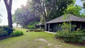 Cozy on Mobile Bay - Image 2