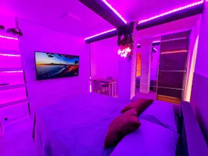 White Pearl Exclusive Apartment - Image 4