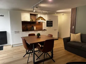 Denis and Jenni's Home | by Mon-Majordome - Image 3