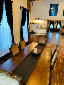 The Penthouse on Main Street (sleeps up to 6) - Image 4