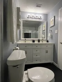 Modern calm home - Image 5