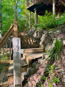 Hilltop Hideaway - Image 4