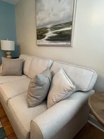 Elegant & Private, 5 min to base with coffee bar. - Image 2