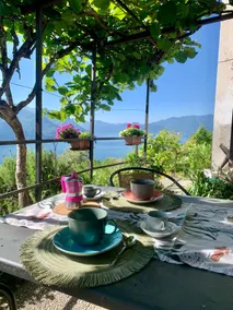 Casa la Pergola with Lake View - Image 3