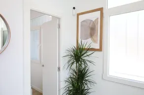 Stylish Flat Near Madrid Metro & Shops - Image 4