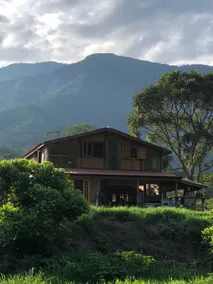 Mountain Retreat - Image 4