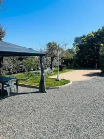 Large garden • Beach on foot 200 m • A/C • Parking - Image 2