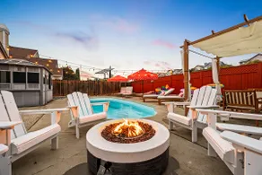 4BD Pool Jacuzzi + Arcade Air Hockey - Napa Vibe - Image 5