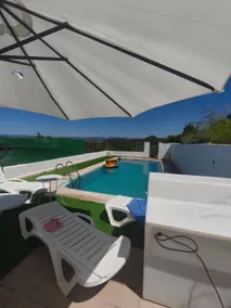 House with outdoor Jacuzzi and pool. - Image 2