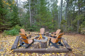 4 BR Wooded Getaway on Long Pond! [Woodsy Pines] - Image 4