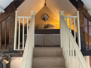 Quirky and Cosy Annex - Image 3