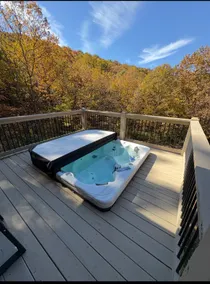 6 Acre Retreat Sauna, Hot Tub, FirePit, GolfCart - Image 5