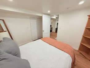 Cozy Walkable Bungalow - Image 3