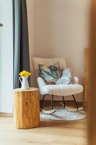 Charming Apartment - Image 4