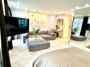 Studio Hotel apartment with direct access to lake - Image 3