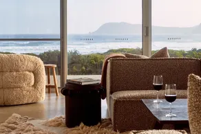Cloudy Bay Beach House - Luxury Escape in Bruny Island - Image 2