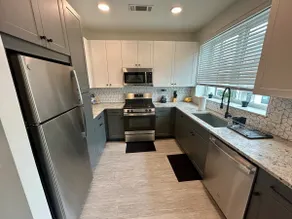 Gorgeous Apartment Downtown ATL - Image 4