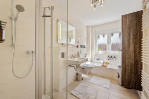 Retreat Living Bensheim (Sauna, Garten, Parkplatz) - Image 5