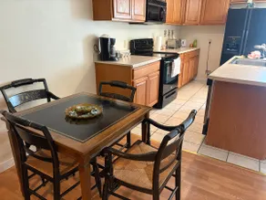 #13 Downtown apartment - Image 2