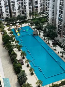 Zoomstay - 3BHK Poolside Suite 2 - Image 5