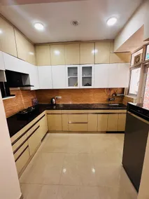 Zoomstay - 3BHK Poolside Suite 2 - Image 4
