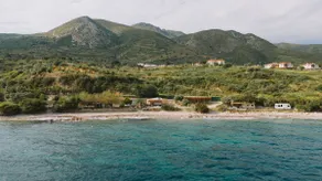 Camp room by the sea; 2 rooms available - Image 2