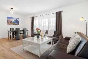 Stylish and modern apartment - Image 3