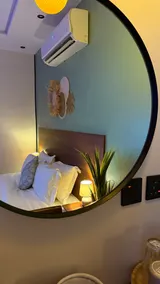 Spacious M5 suite for relaxation with Jacuzzi and massage (self check-in) - Image 4