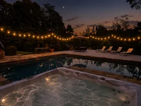Massive Lakefront Mansion, 9BR/6BA 16 beds, private pool & dock, 9200sqft+ - Image 2