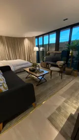 Elegant hotel studio - Image 2