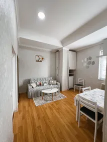 Beautiful apartment in the city center - Image 2