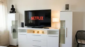 Modernes Apartment im Herzen Ludwigsburgs mit Netflix & DAZN - Image 4