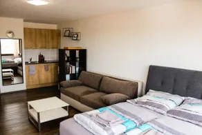 Modernes Apartment im Herzen Ludwigsburgs mit Netflix & DAZN - Image 3