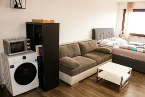 Modernes Apartment im Herzen Ludwigsburgs mit Netflix & DAZN - Image 5